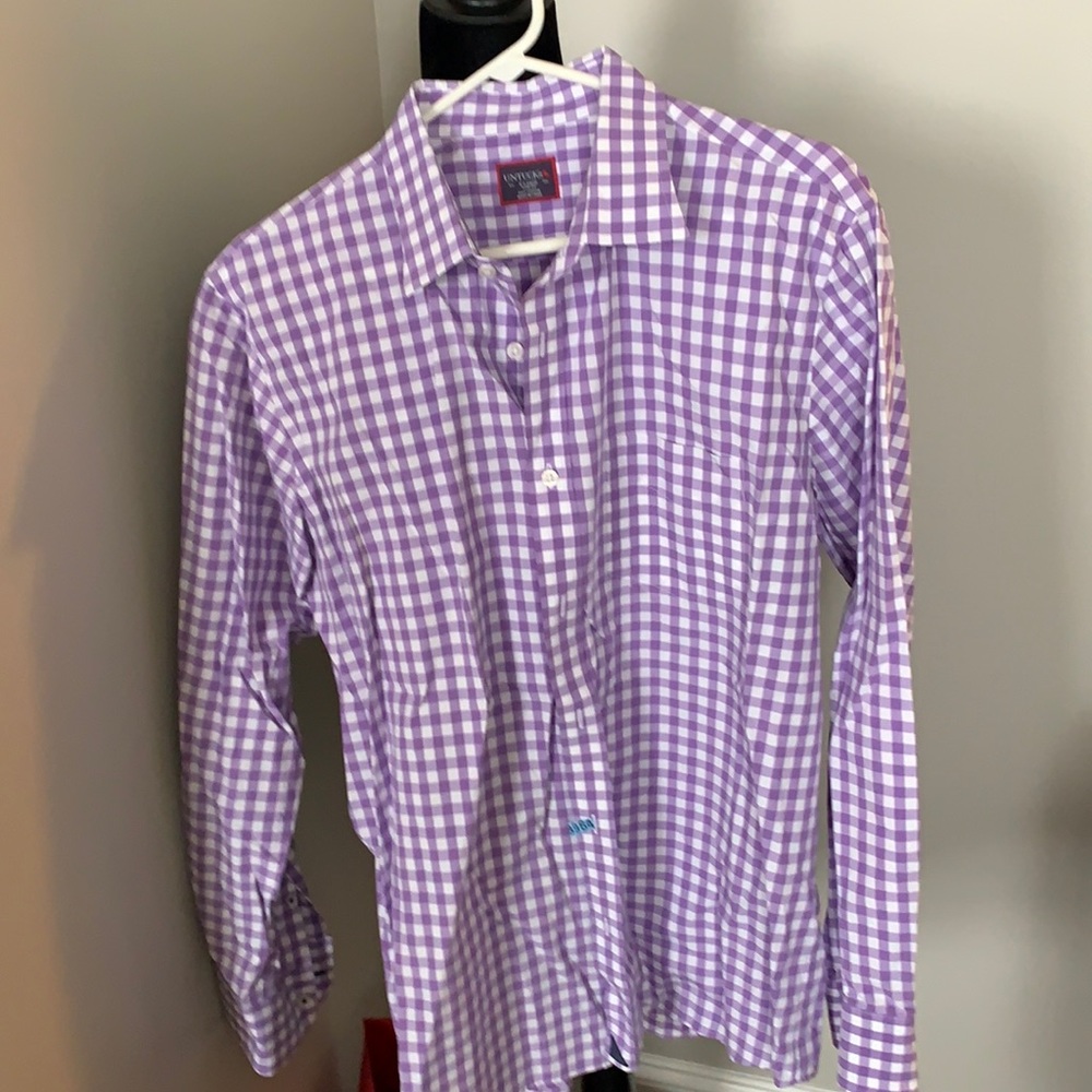 Men’s Untuckit shirt